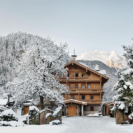 Gut Stiluppe - Good Life Hotel Mayrhofen Eksteriør bilde